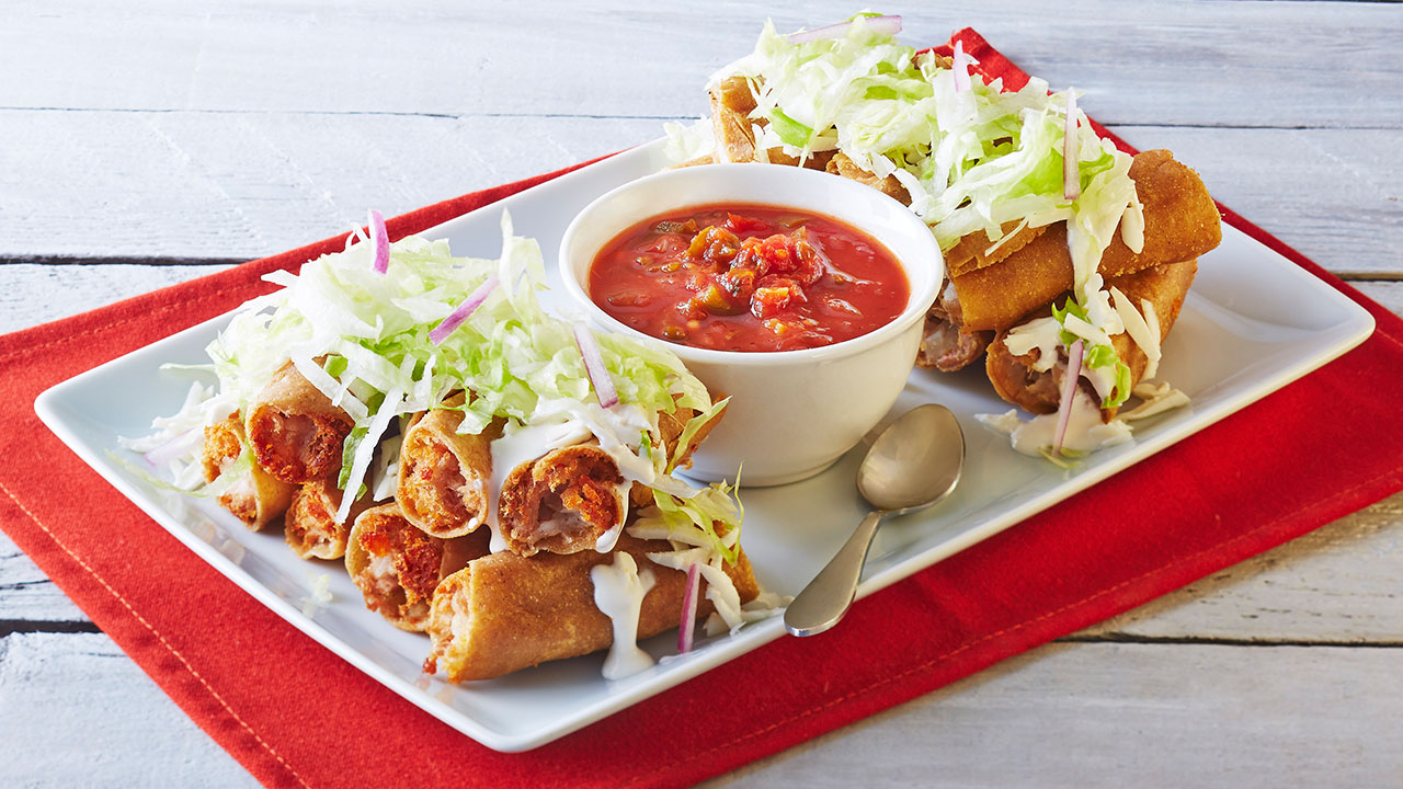 Flautas de papa y atún Recetas de comida mexicana La Costeña